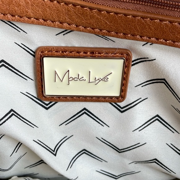 GUC Mode Luxe Handbag with detachable strap - Picture 5 of 7